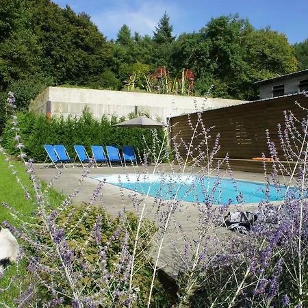 Holiday Au Quawet Chene 1 *
